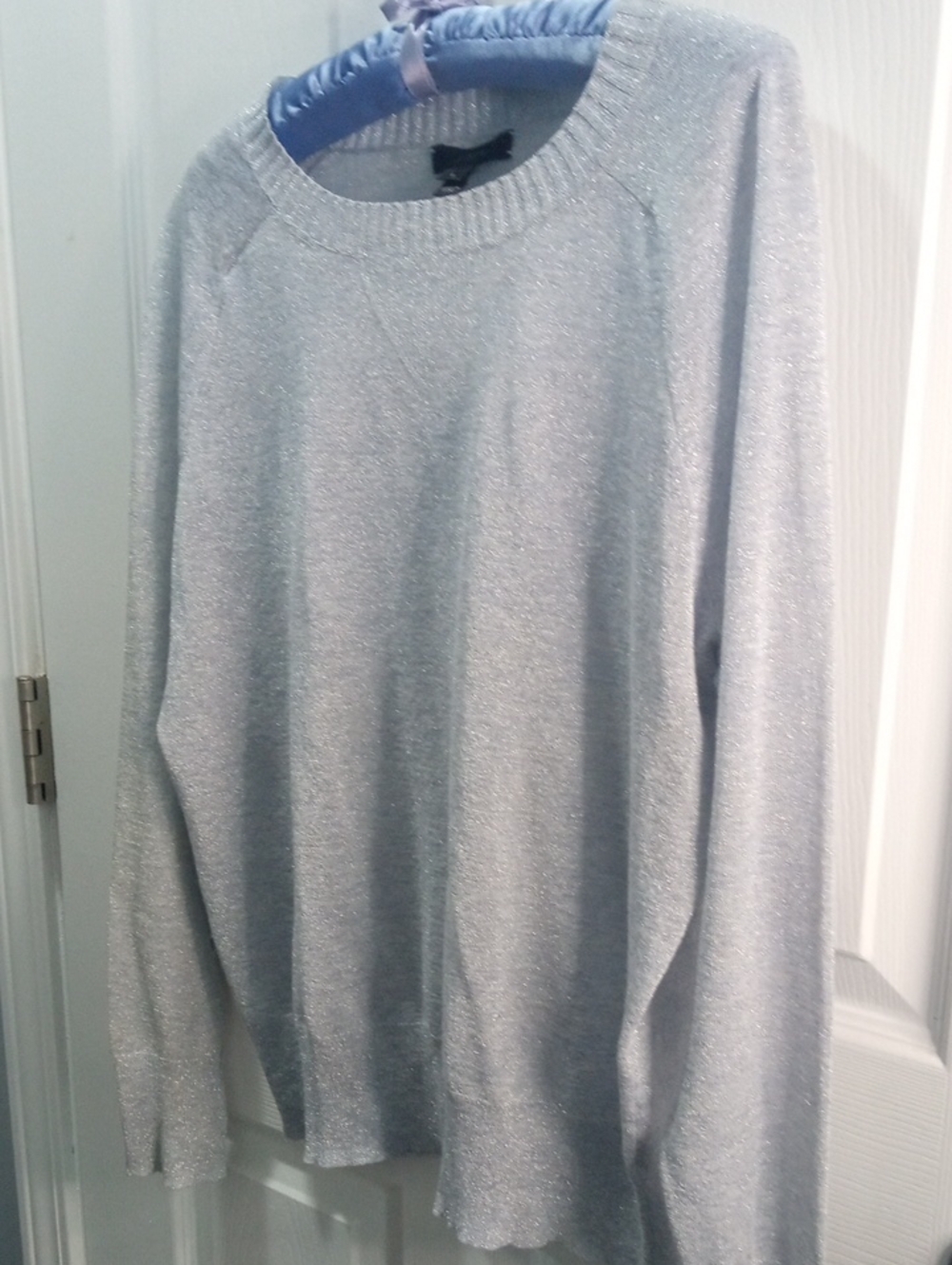 J.CREW LIGHT WEIGHT SWEATER - Picture 5 of 8